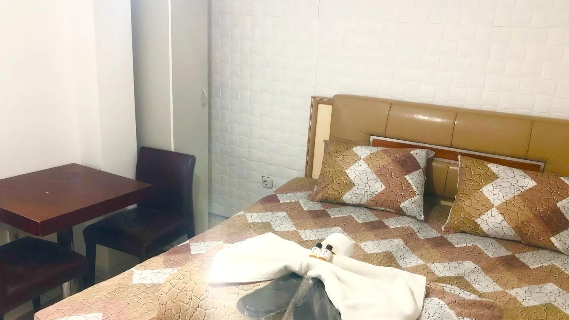 Guest house Taksim White Mansion Hotel Istanbul Turkey